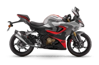 QJ MOTOR SRK 125R Šedá